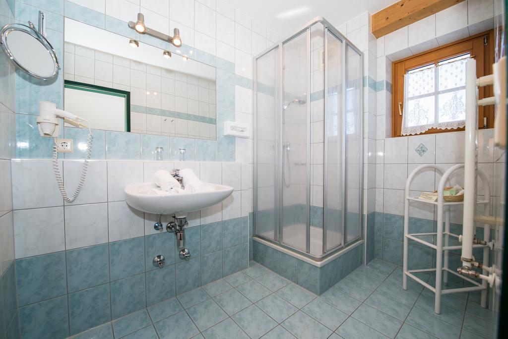 Schlanitzen Aparthotel Ederhof المظهر الخارجي الصورة