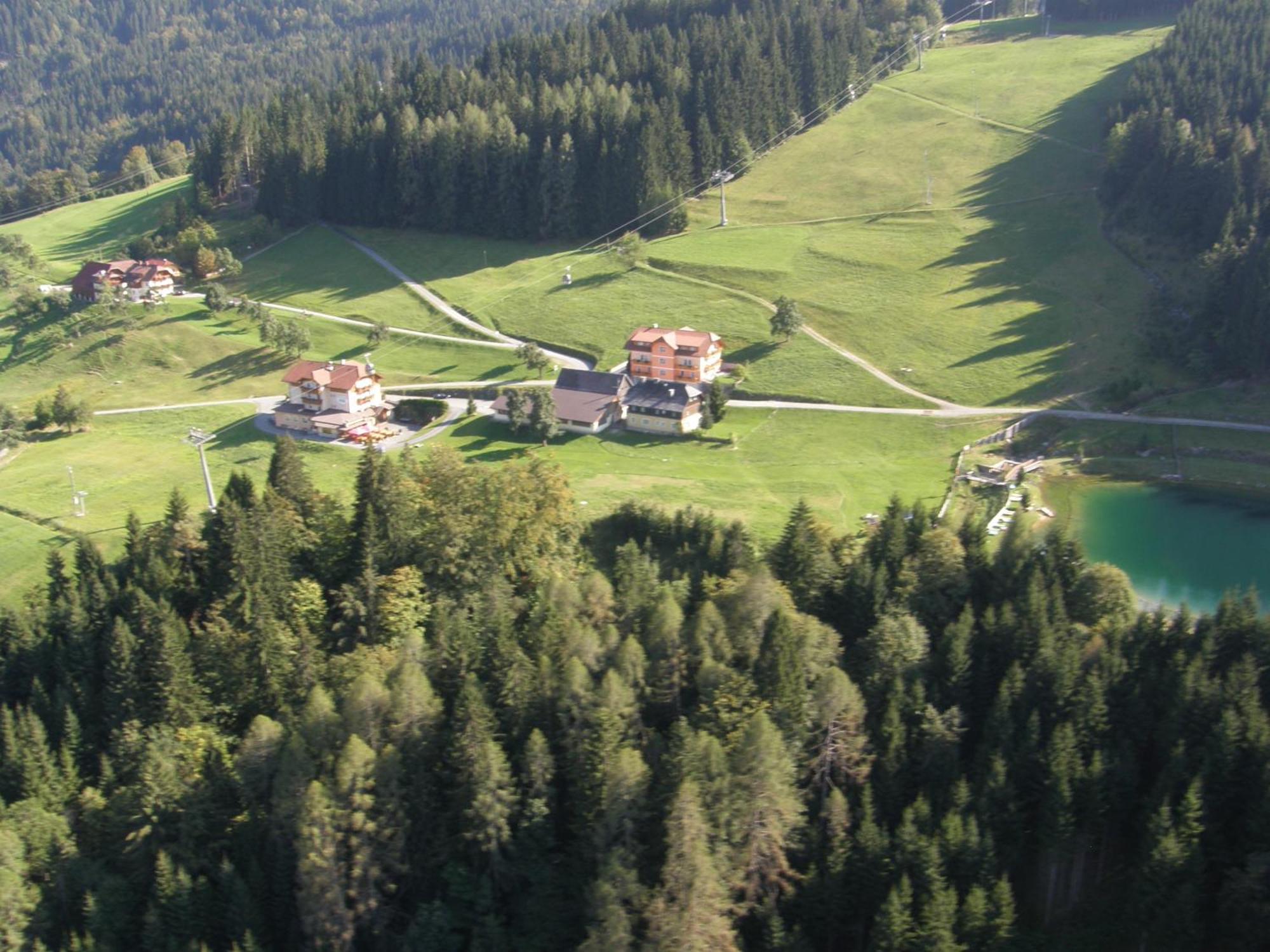 Schlanitzen Aparthotel Ederhof المظهر الخارجي الصورة