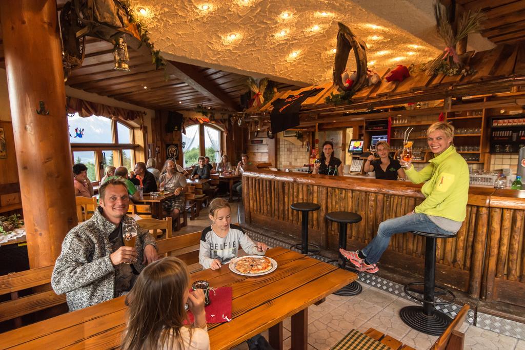 Schlanitzen Aparthotel Ederhof المظهر الخارجي الصورة