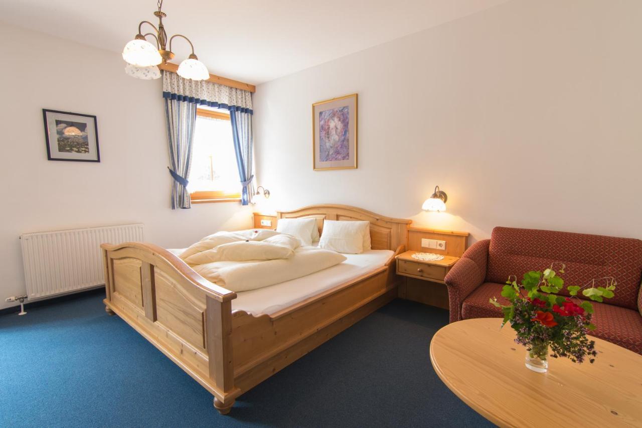 Schlanitzen Aparthotel Ederhof المظهر الخارجي الصورة